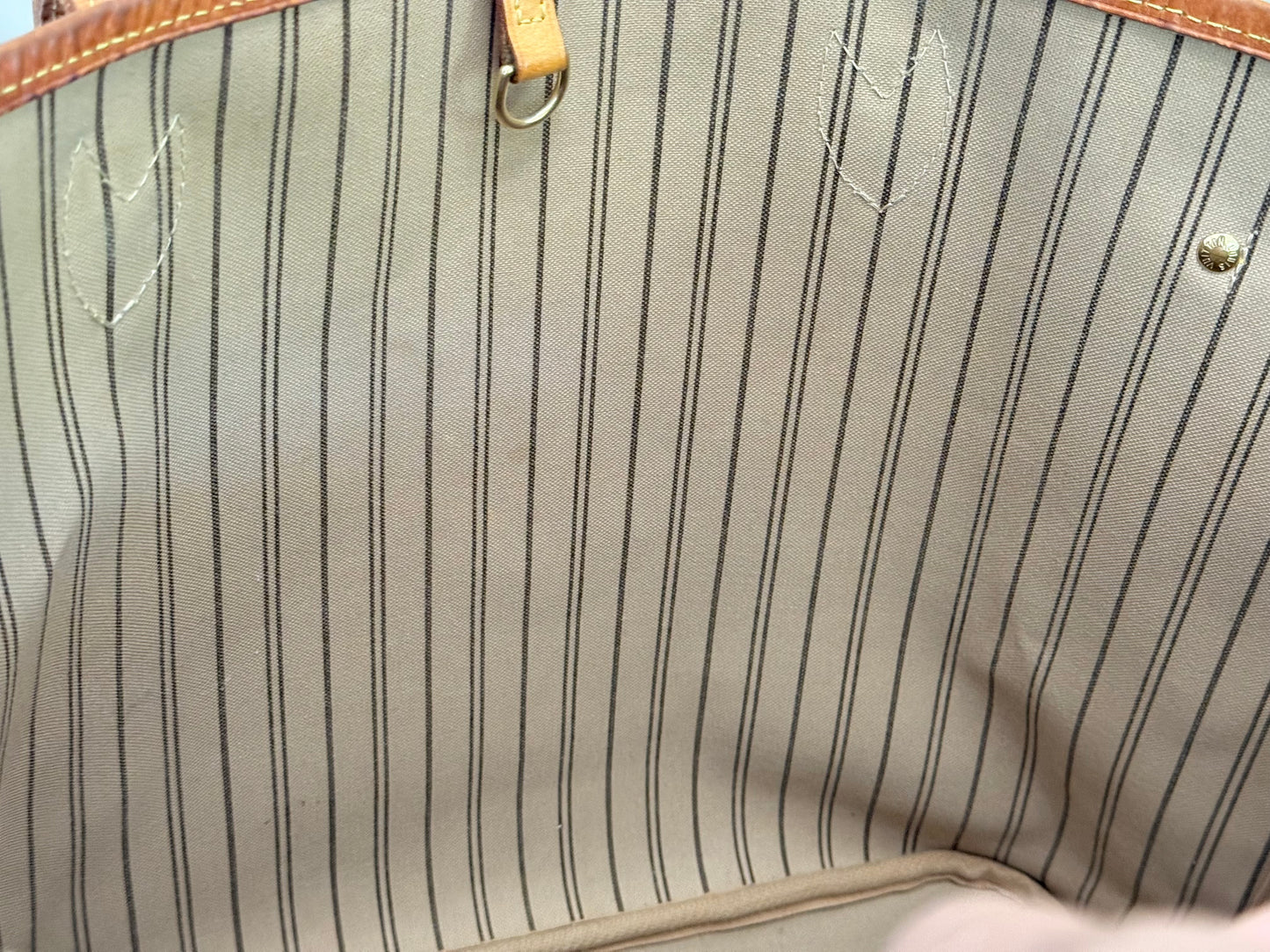 Louis Vuitton Neverfull MM Mono Beige