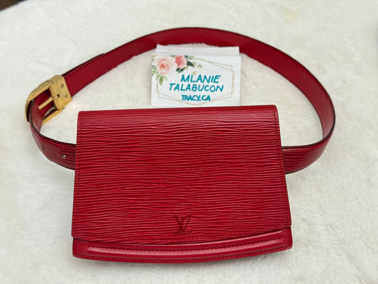 Red Epi Pochette Ceinture Tilsitt Belt and Pouch Vintage