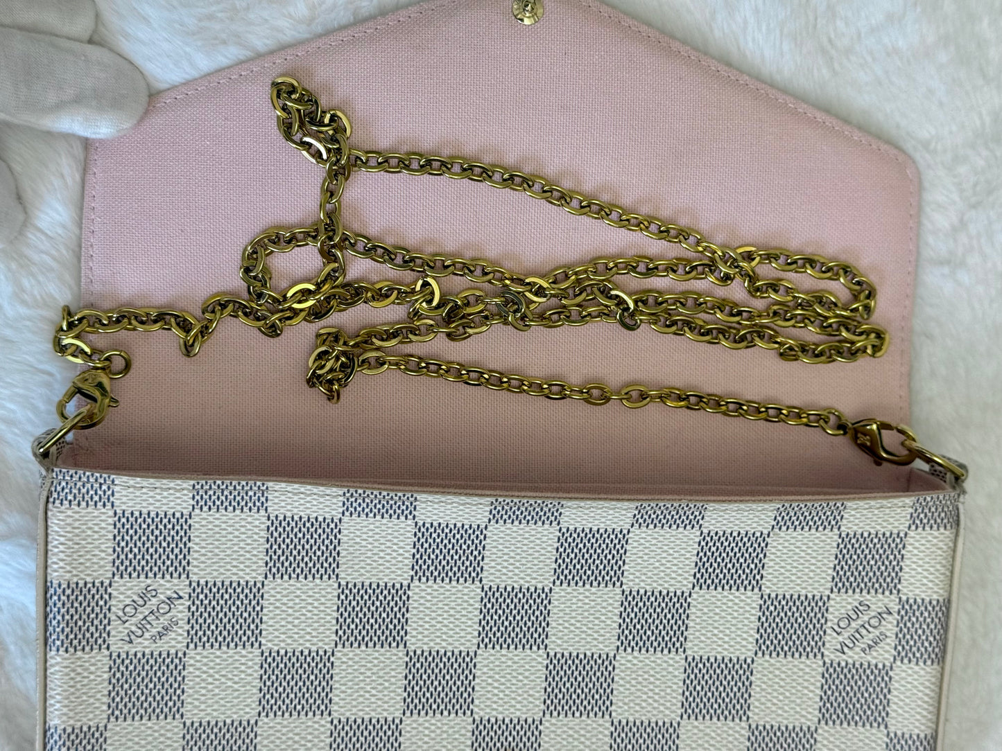 Louis Vuitton Felicie Pochette Damier Azur