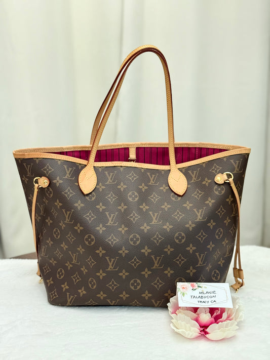 Loui Vuitton Neverfull MM Pivoine Bag and Pouch