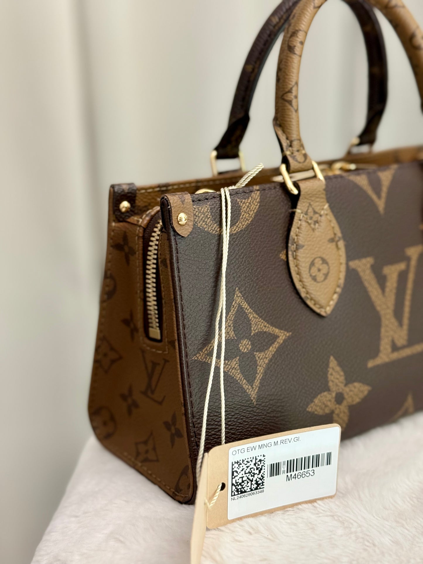 Louis Vuitton Onthego East West in Reverse Mono