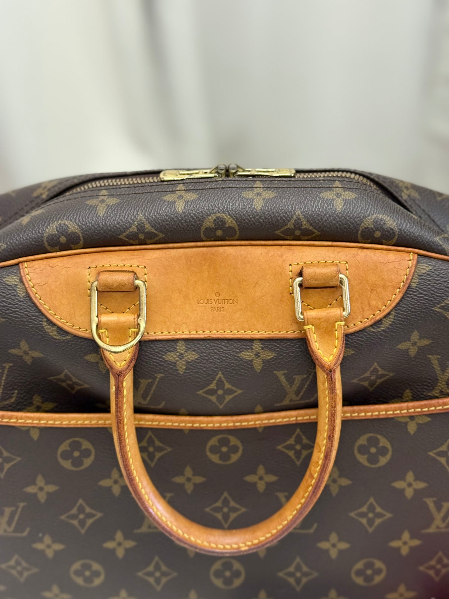 Louis Vuitton Deauville Mono