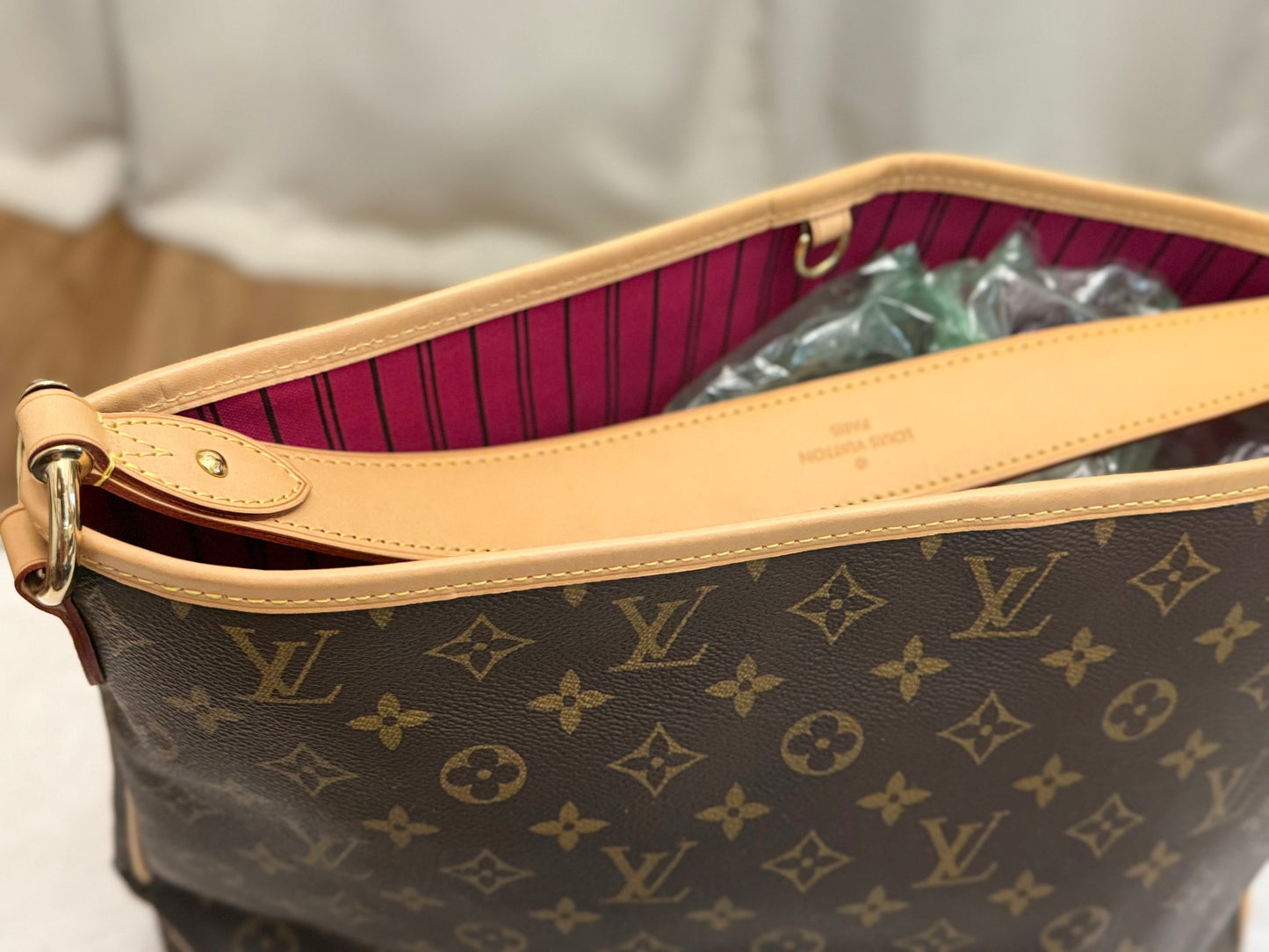 Louis Vuitton Delightful MM Mono Pivoine