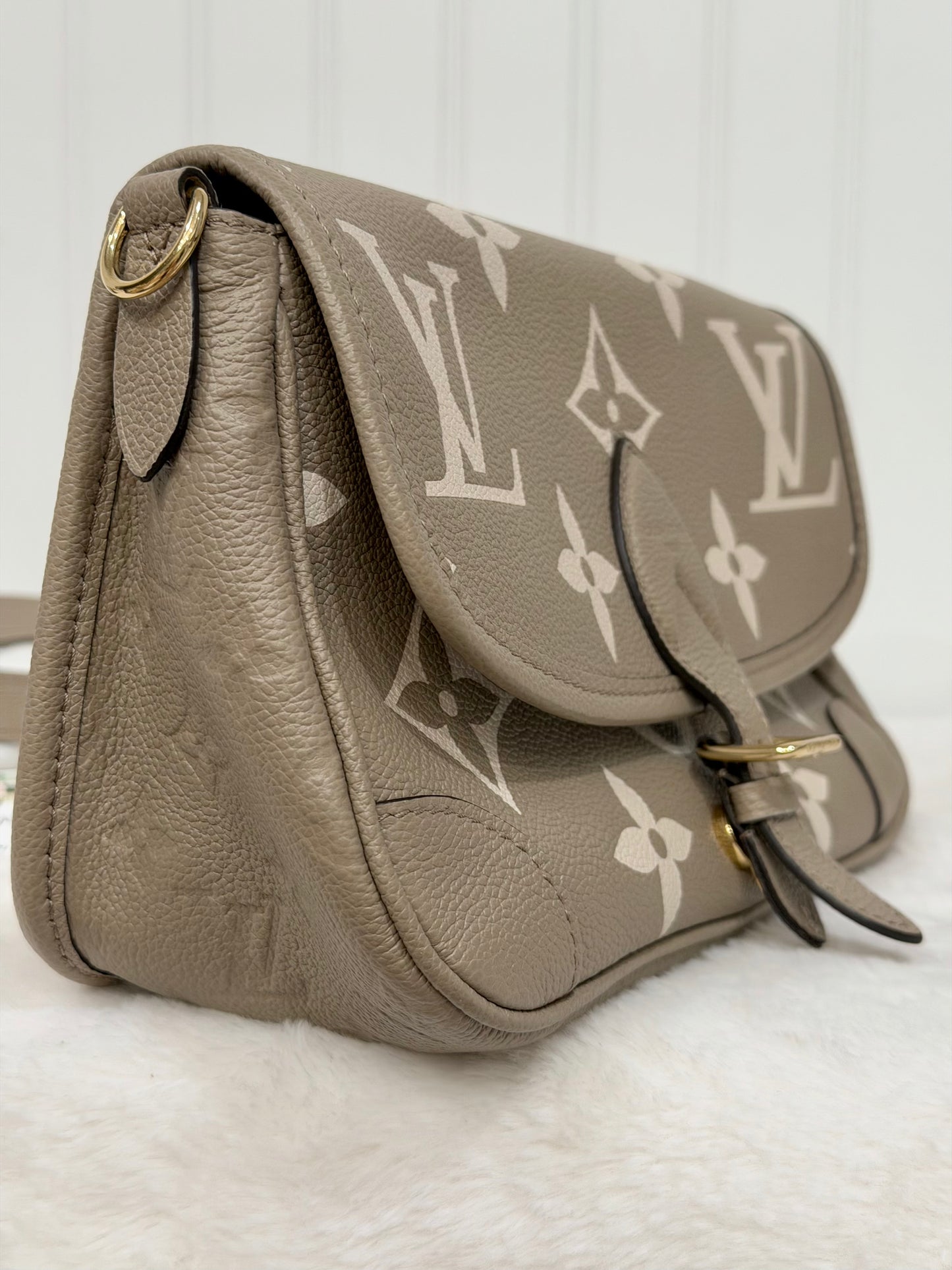 Louis Vuitton Diane Empreinte Bicolor Turtledove/Cream