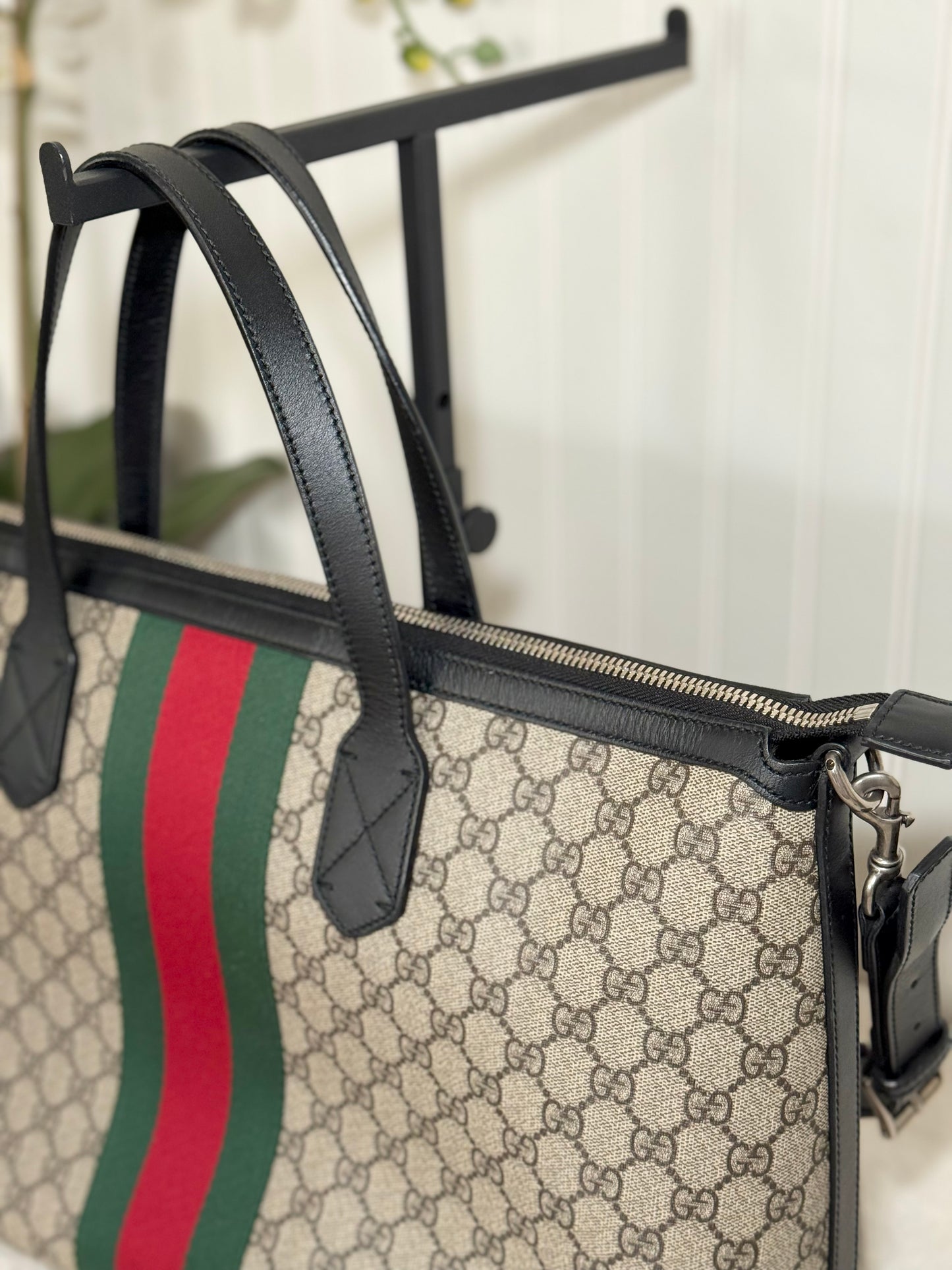 Gucci Zipped Web GG Supreme Canvas Tote Shoulder Bag Black 359261