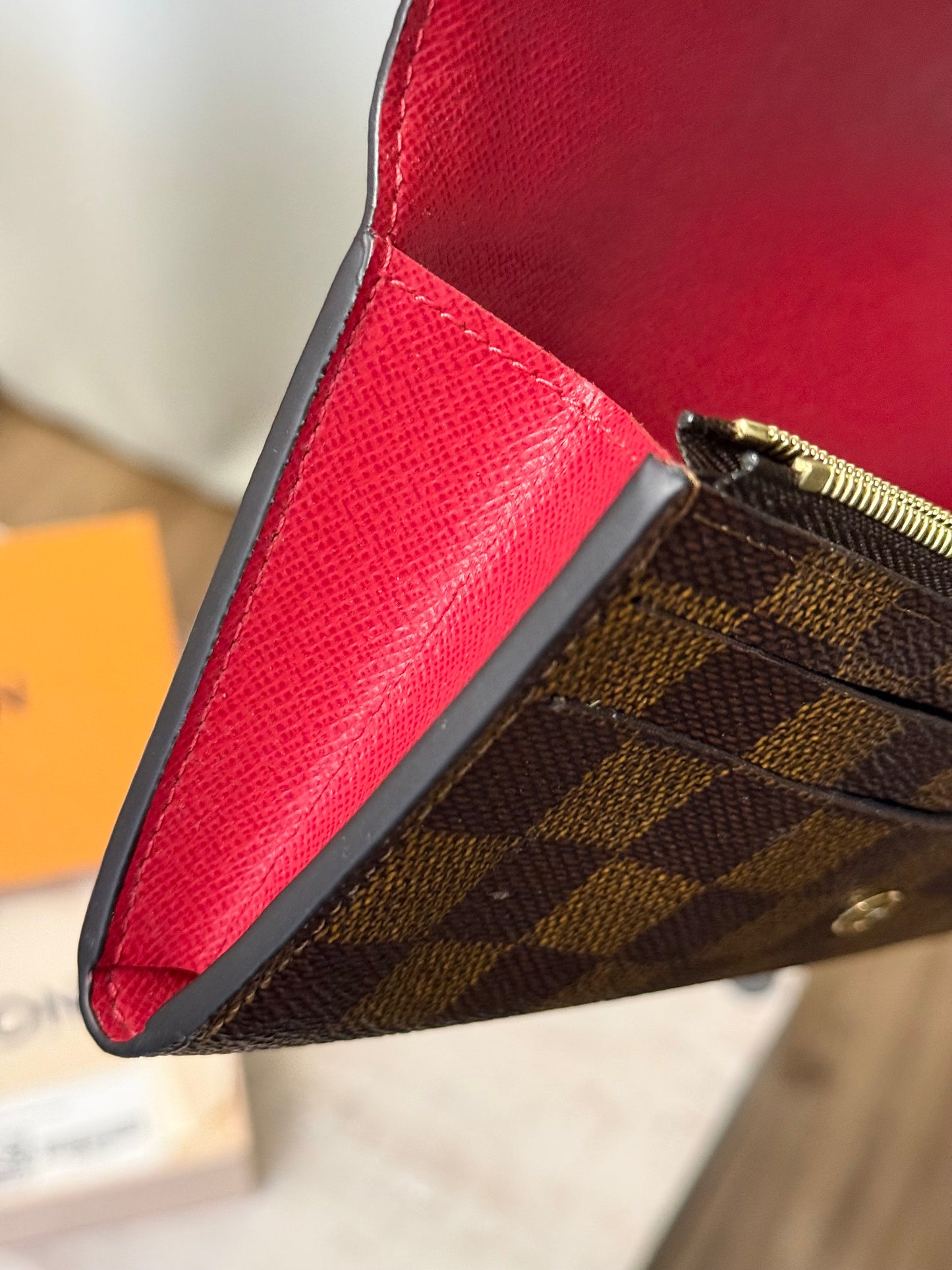 Louis Vuitton Emilie Wallet DE Cerise