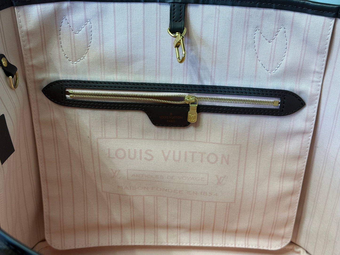 Louis Vuitton Neverfull MM Damier Ebene Rose Ballerine