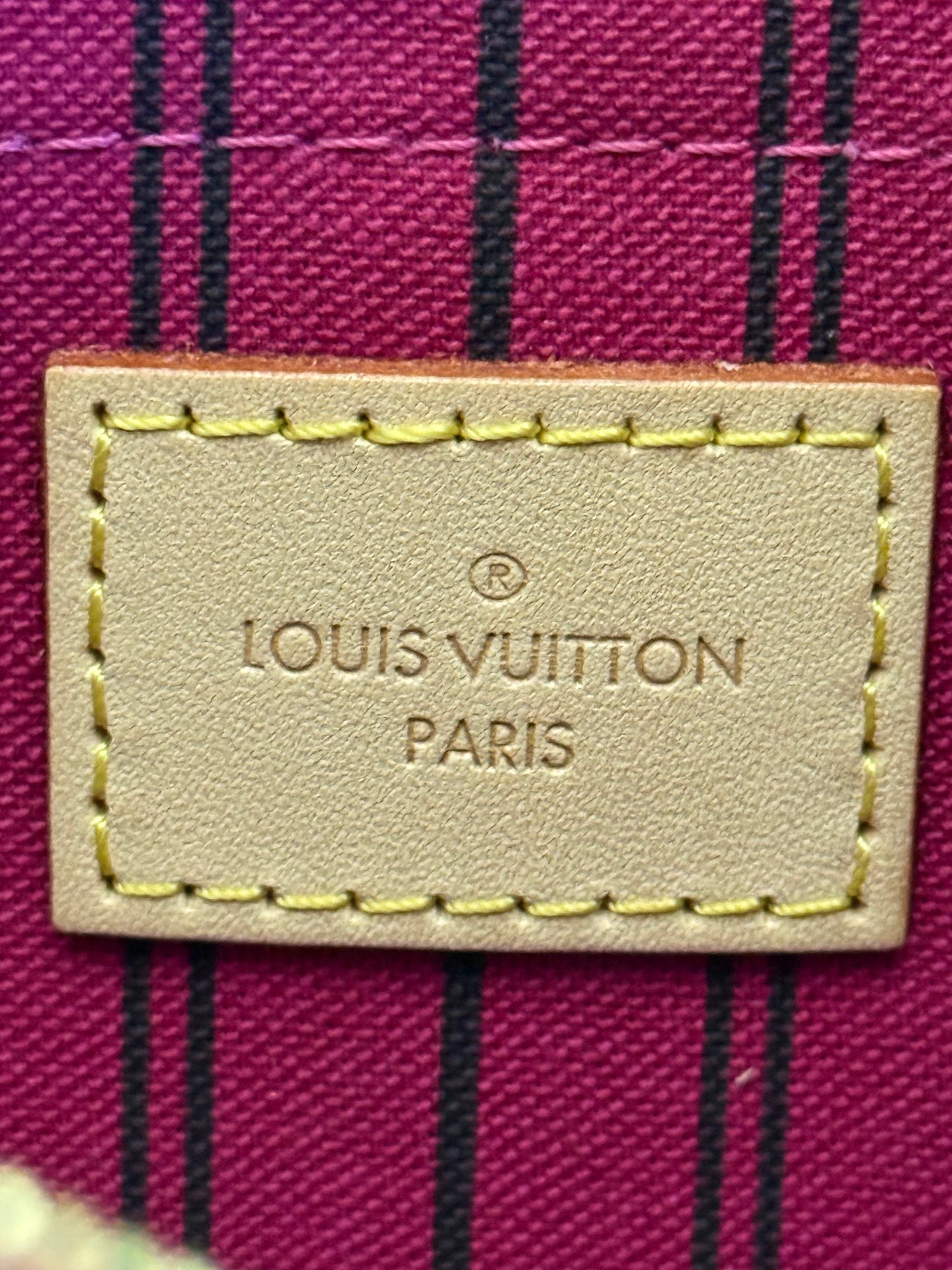 Louis Vuitton Neverfull MM Mono Pivoine