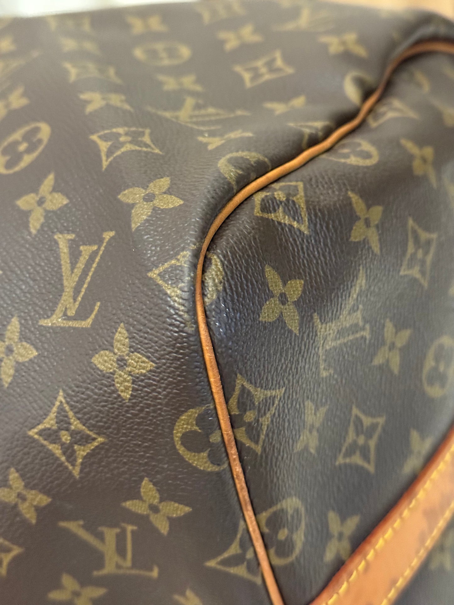 Louis Vuitton Keepall Bandouliere 55 Mono