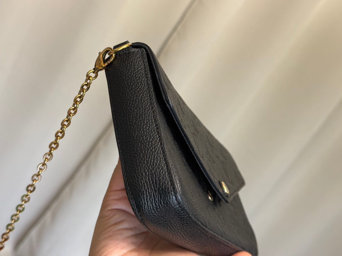 Louis Vuitton Felicie Pochette Black Mono Empreinte