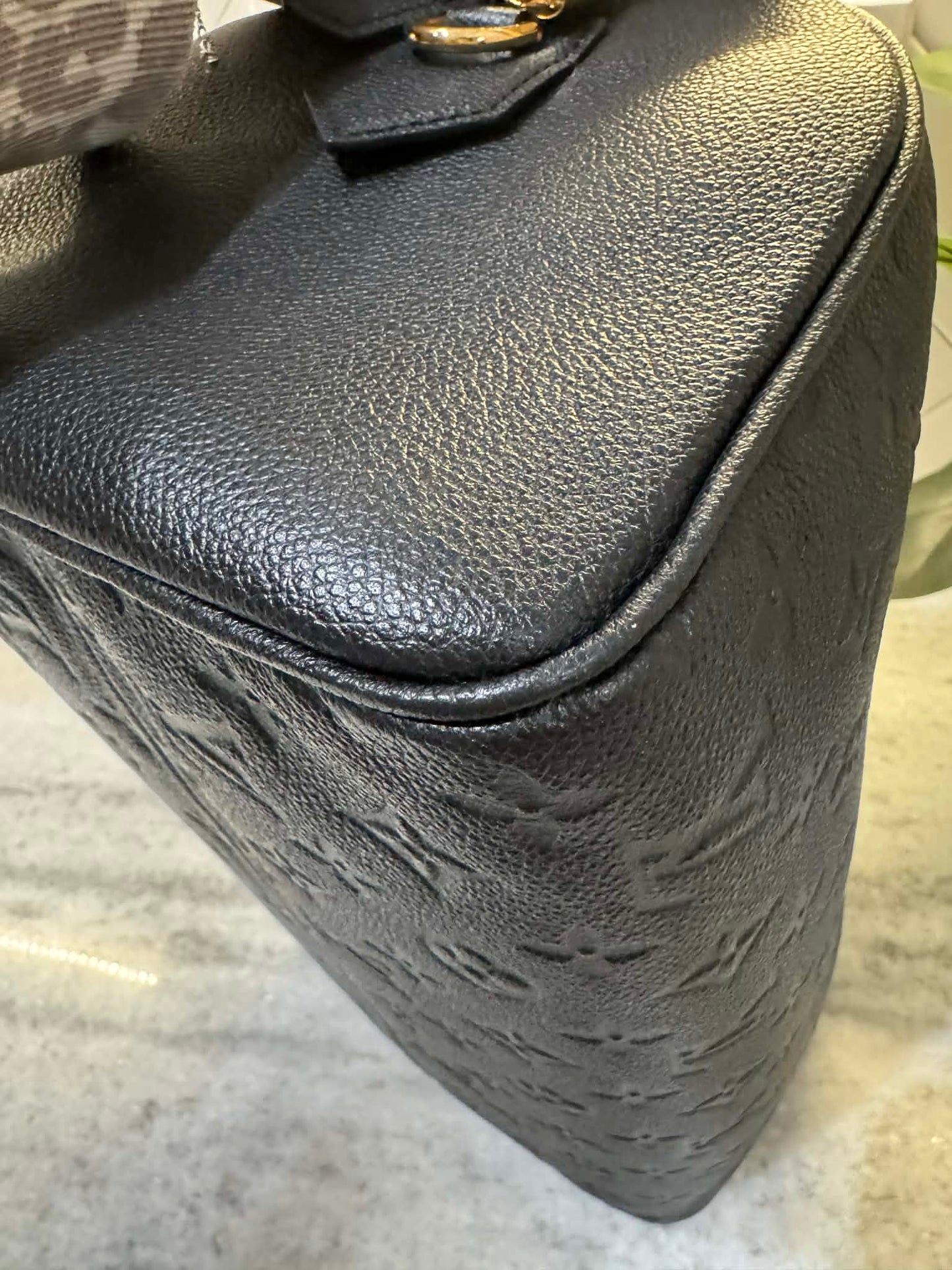 Louis Vuitton Speedy 30 Bandouliere Mono Empreinte Black
