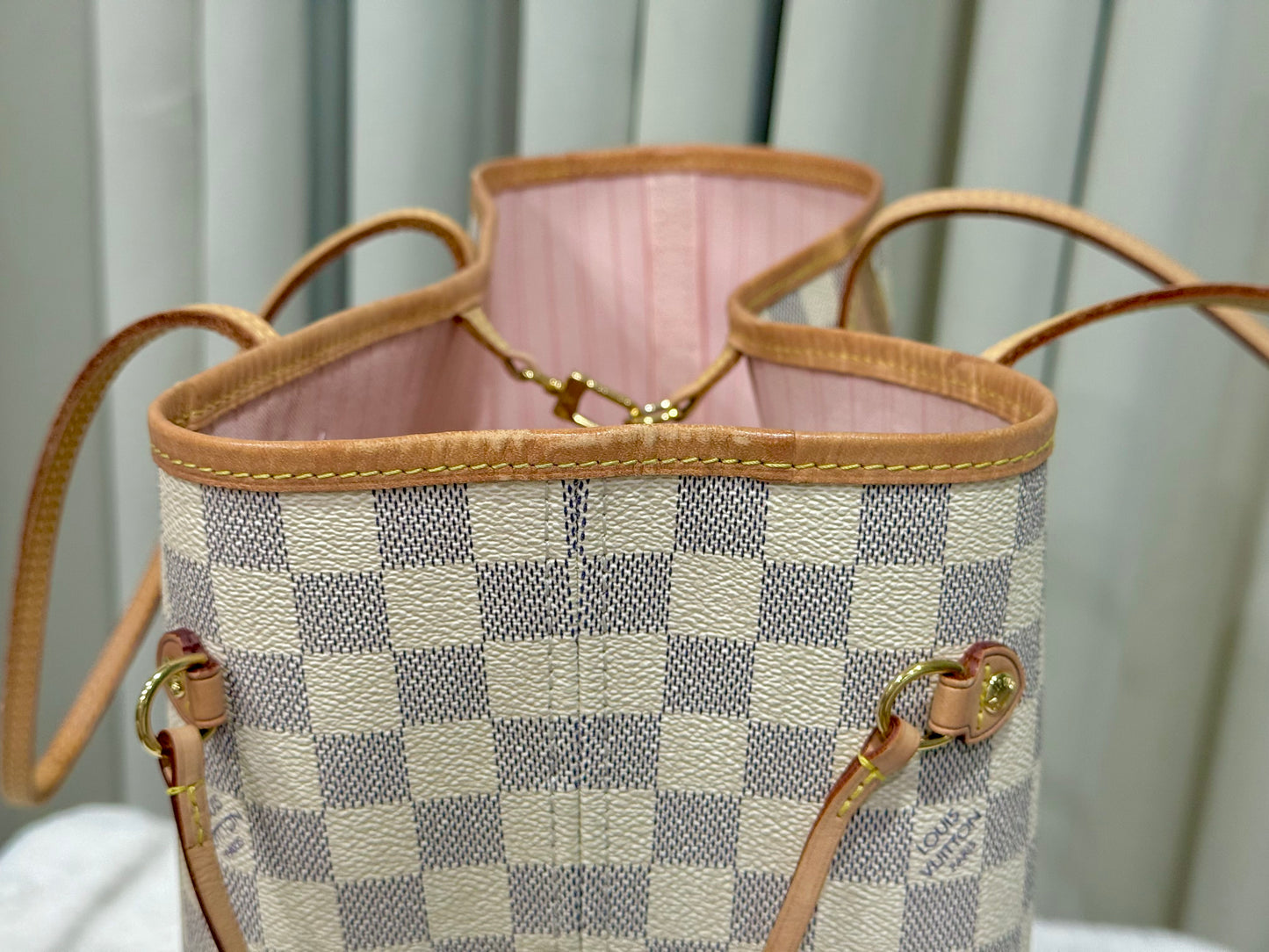 Louis Vuitton Neverfull MM Damier Azur Rose Ballerine