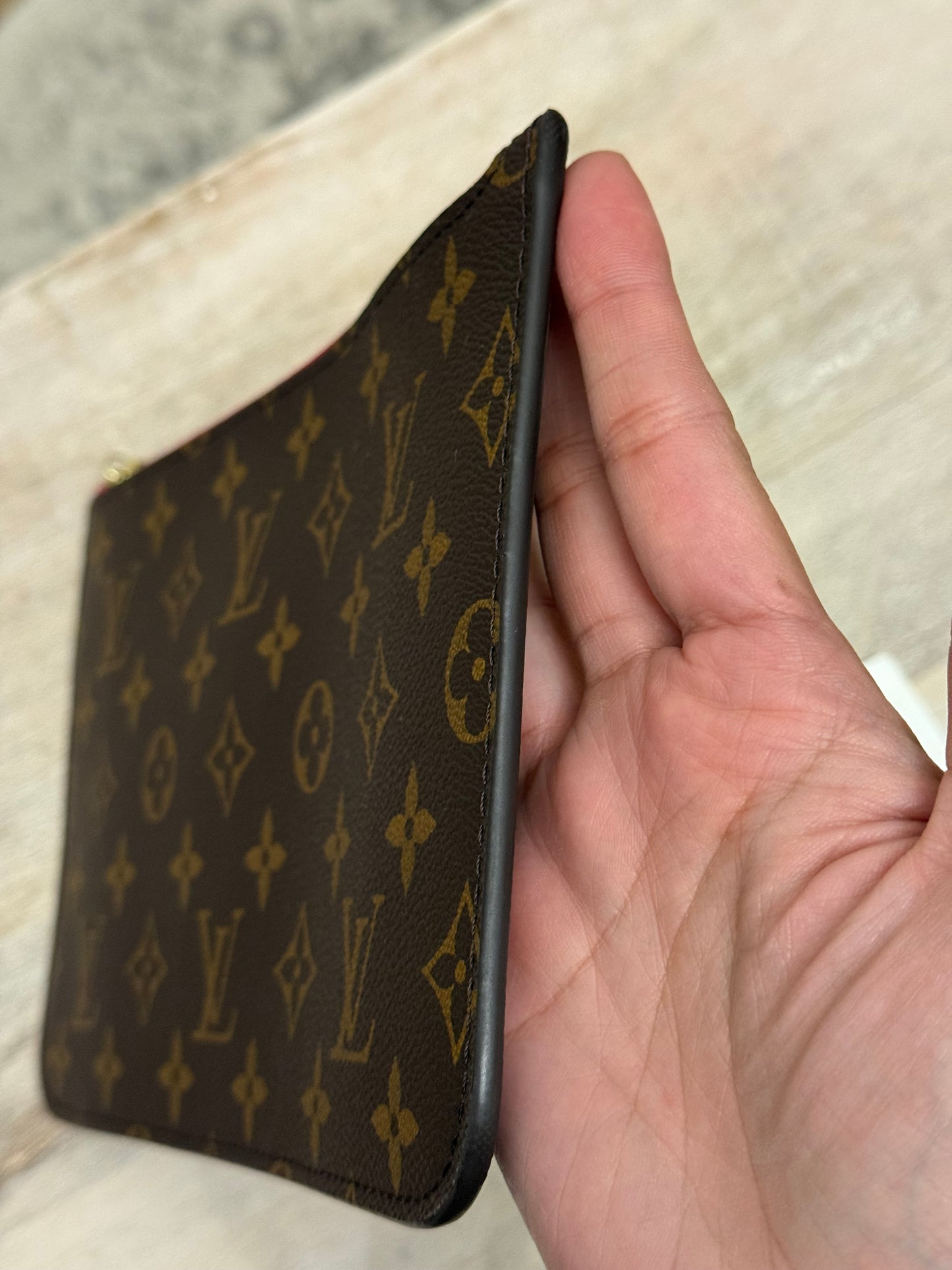 Louis Vuitton Neverfull Mono Pouch Pivoine