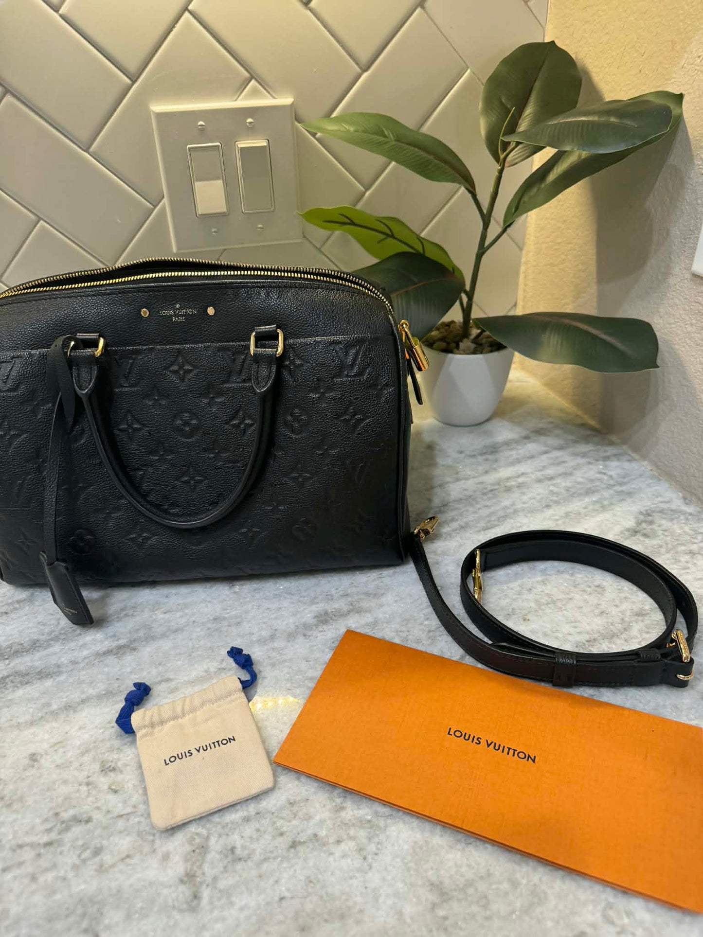 Louis Vuitton Speedy 30 Bandouliere Mono Empreinte Black