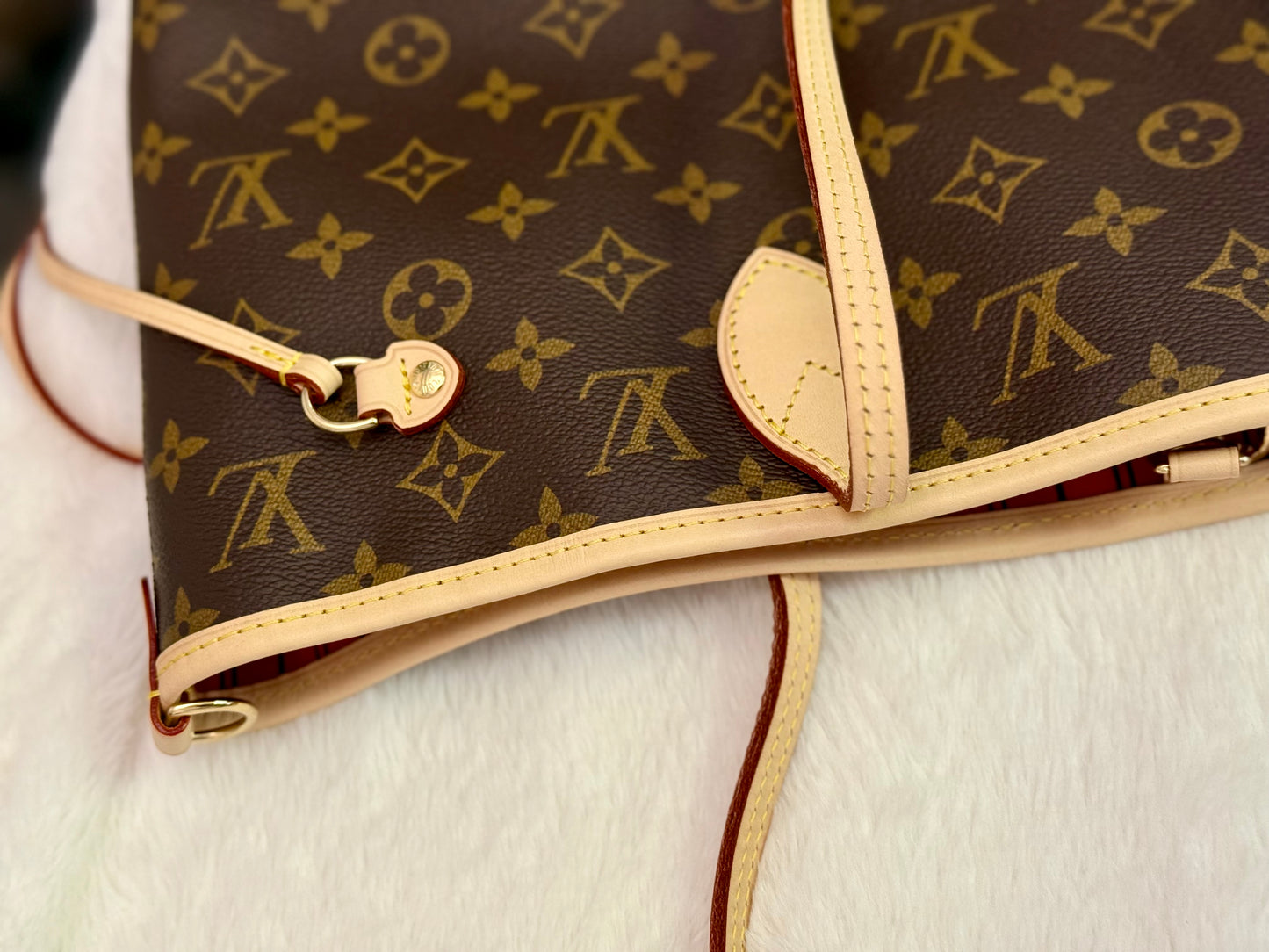 Louis Vuitton Neverfull Bandouliere Inside Out MM Mono Rose Pondichery