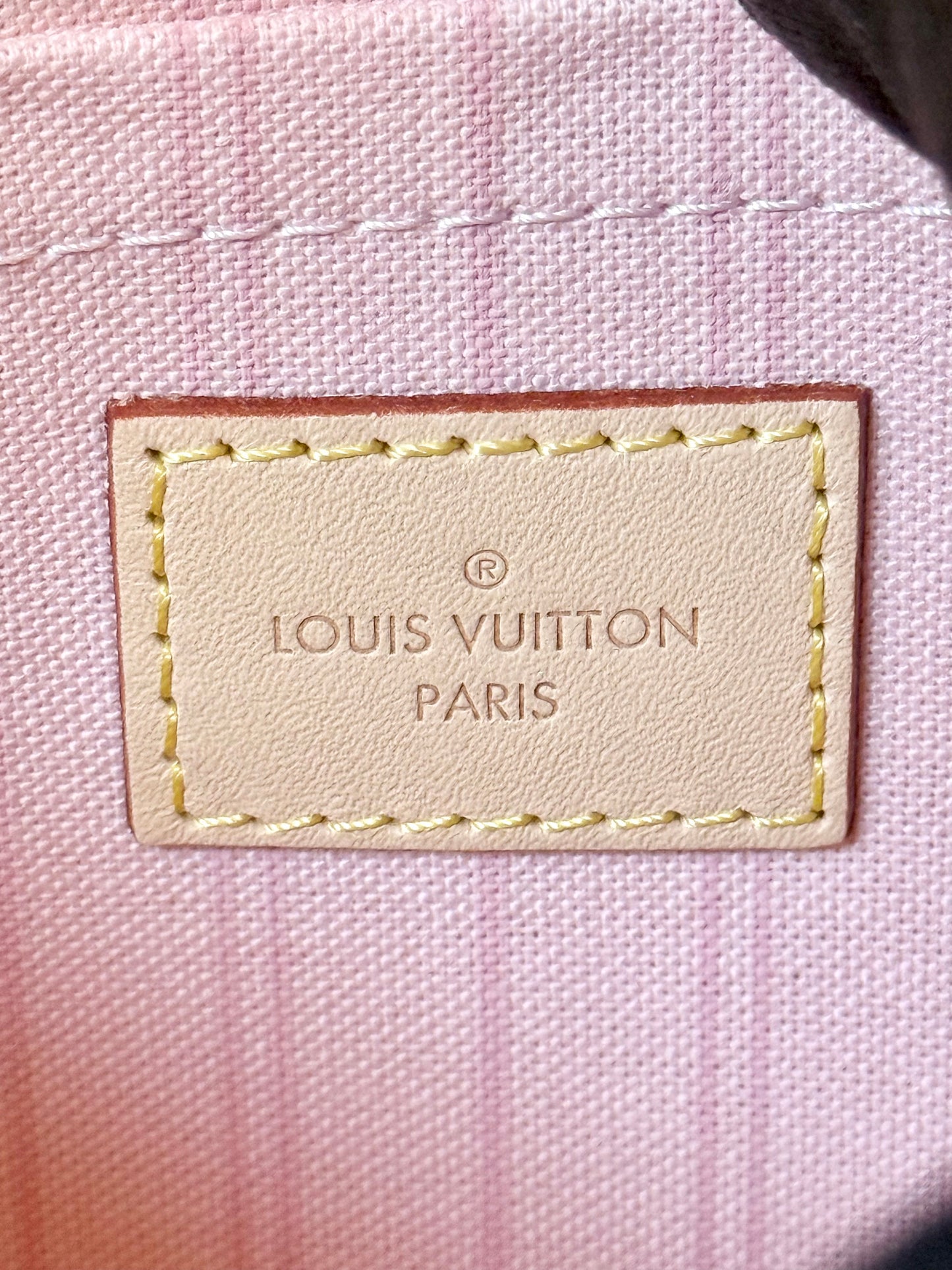 Louis Vuitton Neverfull MM/GM Damier Azur Rose Ballerine Pouch