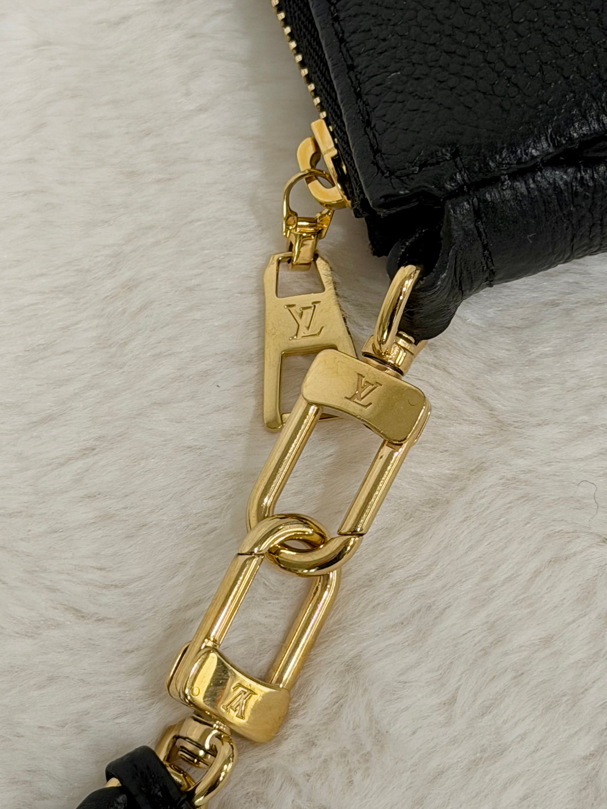 Louis Vuitton Multi Pochette Mono Giant Empreinte Black