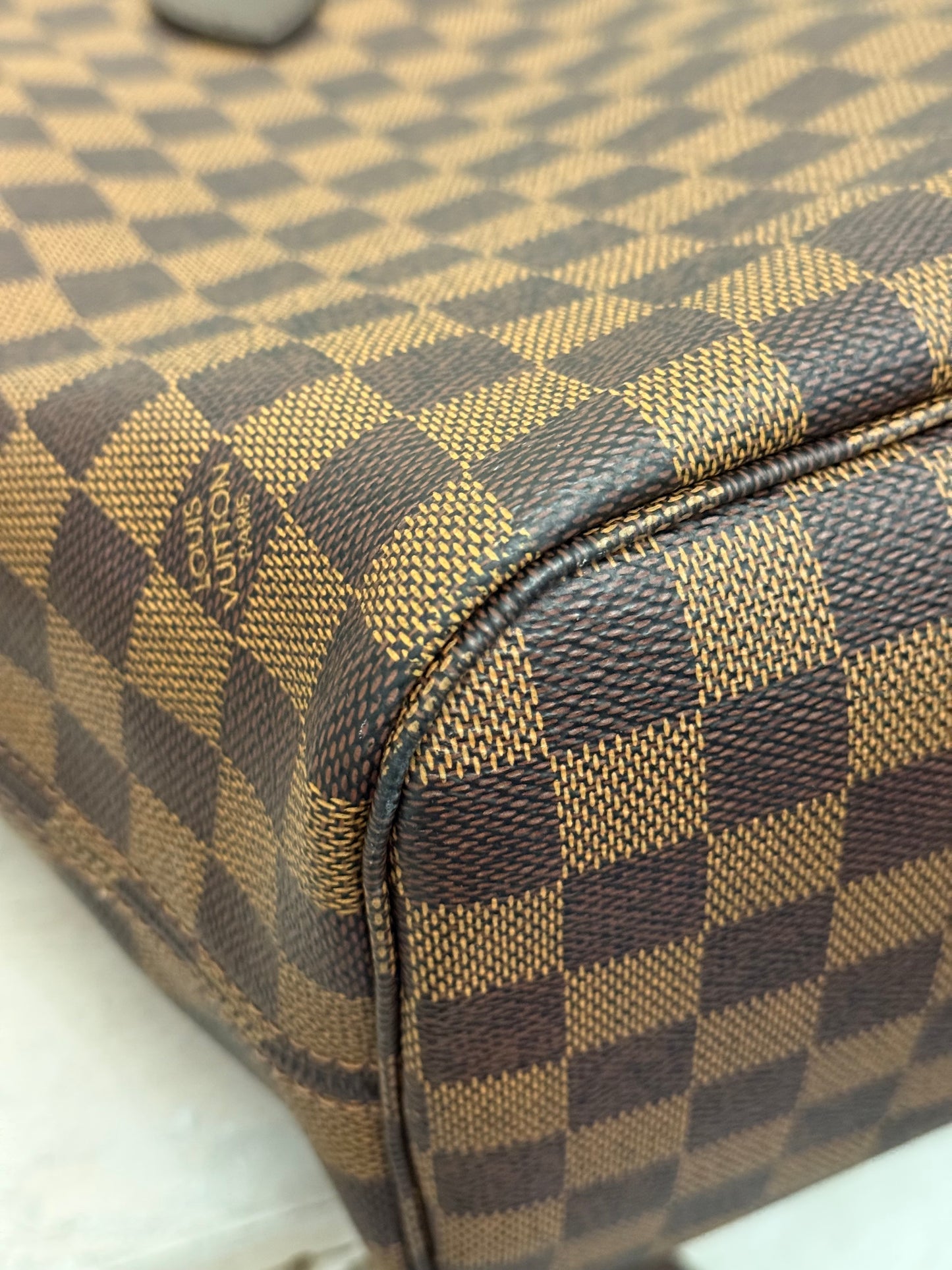 Louis Vuitton Neverfull MM DE Bag only