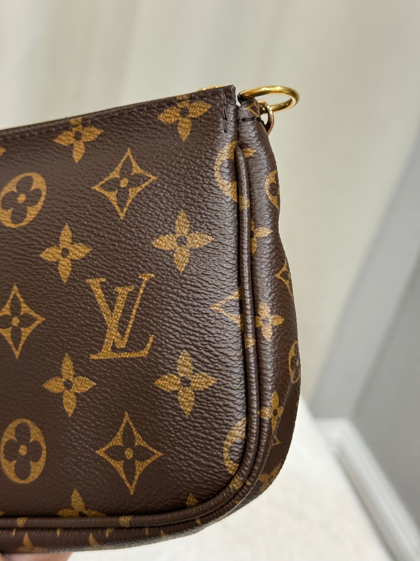 Louis Vuitton Multi Pochette Accessoires with Light Pink Strap