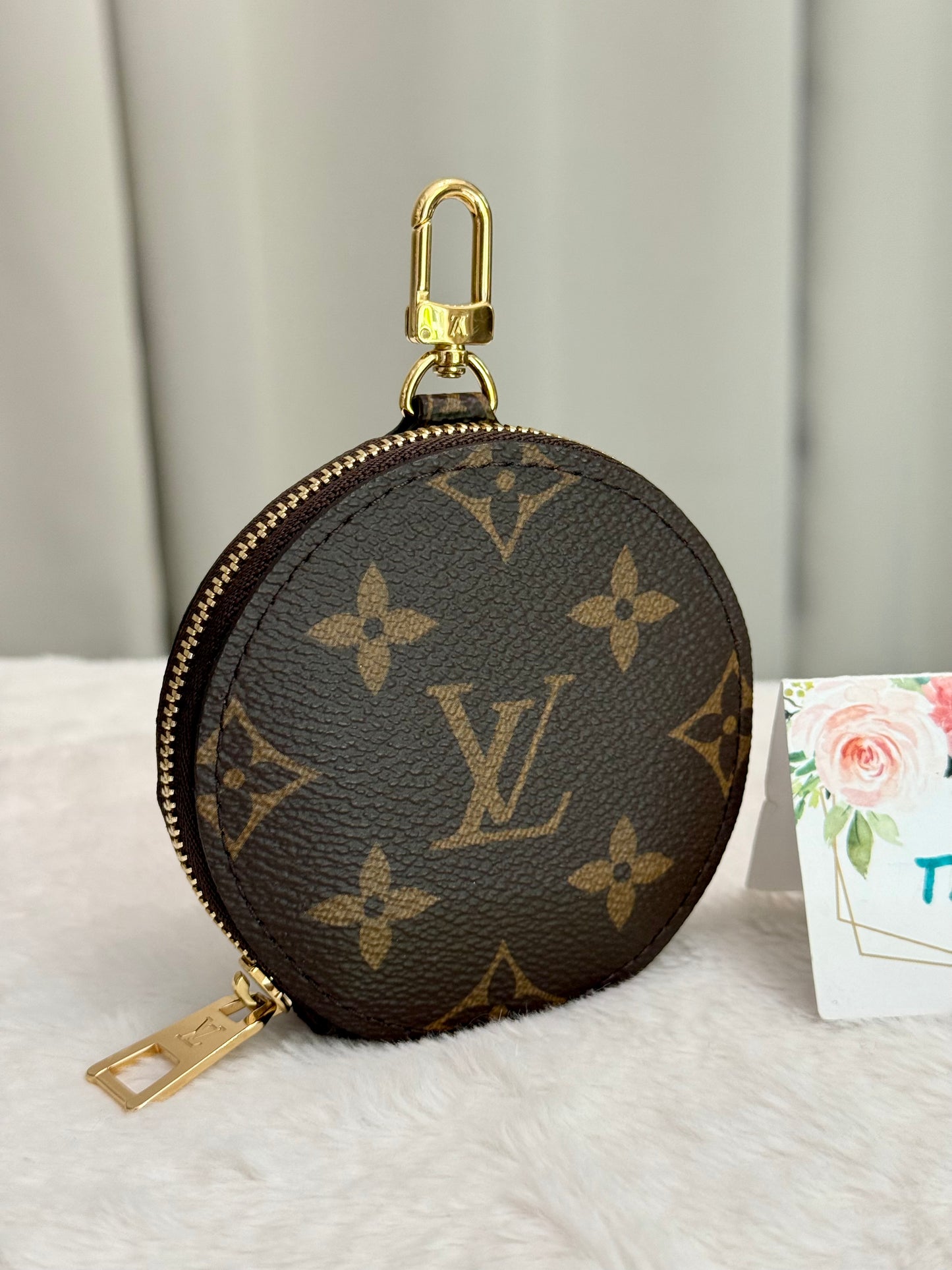 Louis Vuitton Onthego East West in Reverse Mono