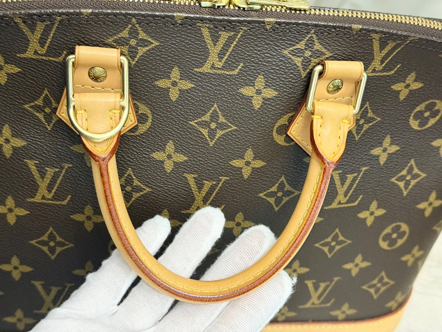 Louis Vuitton Alma PM Mono