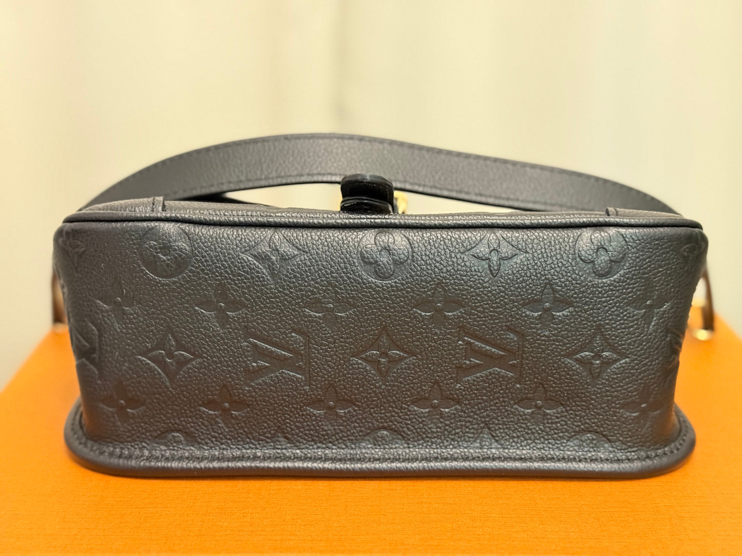 Louis Vuitton Diane Empreinte Noir