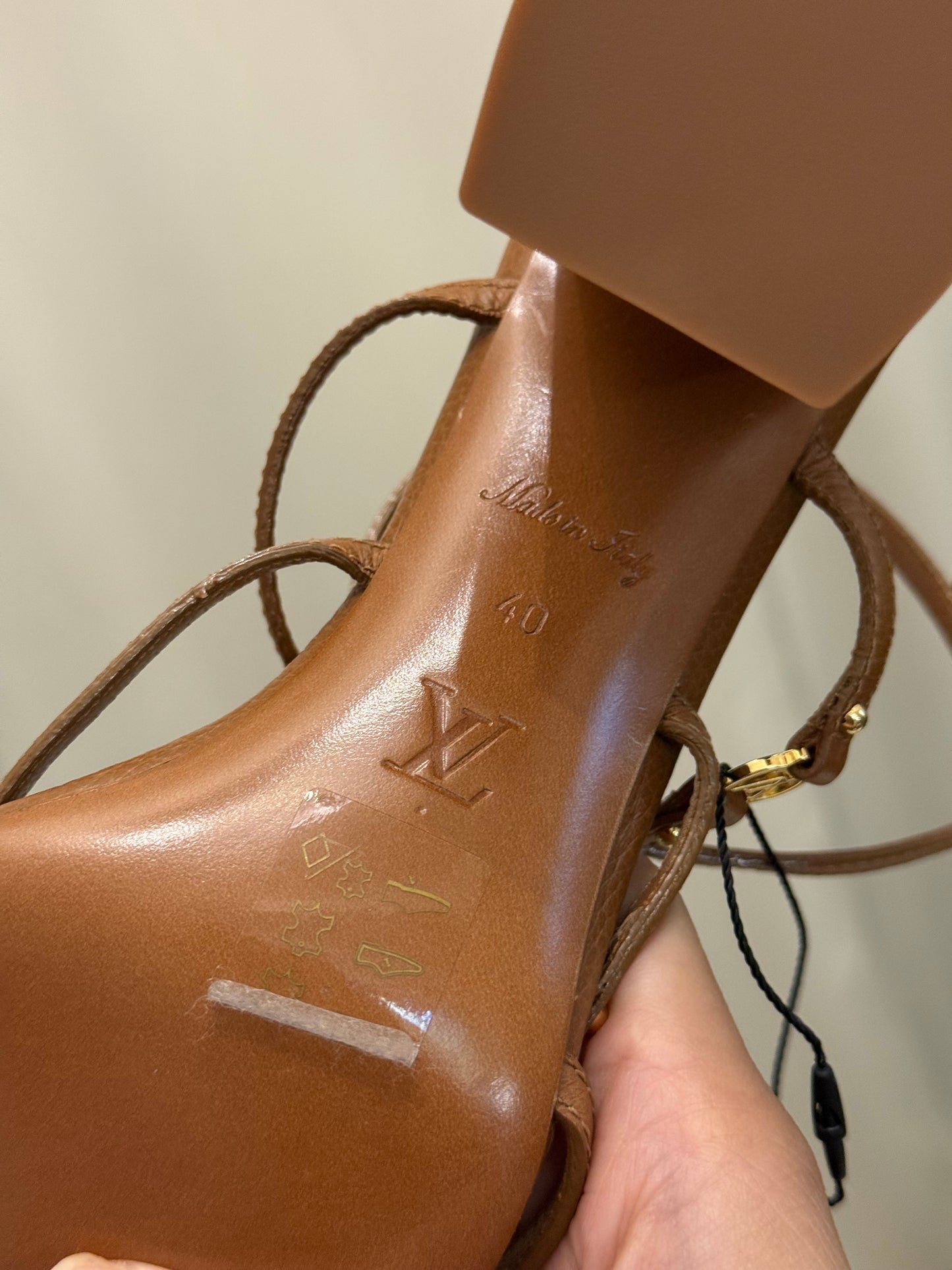 Louis Vuitton Roma Sandals Cognac Size 40