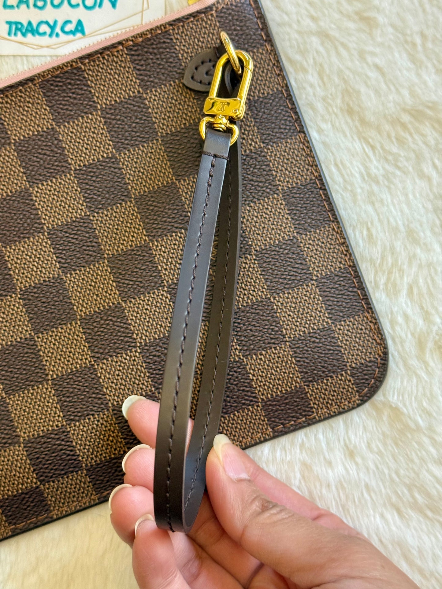 Louis Vuitton Neverfull MM DE Rose Ballerine