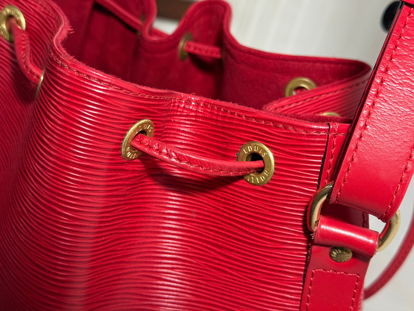 Louis Vuitton Red Epi Petit Noe