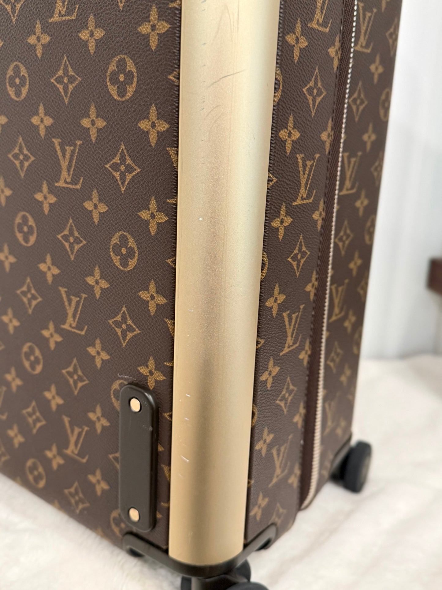 Louis Vuitton Horizon 55 Mono