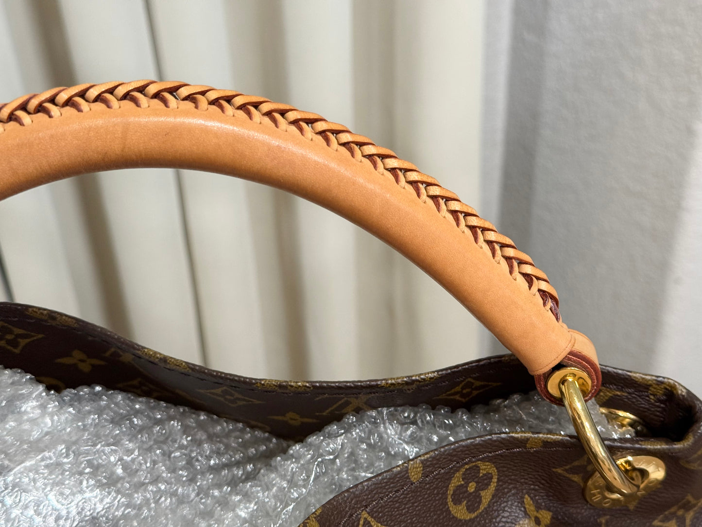 Louis Vuitton Artsy MM Mono
