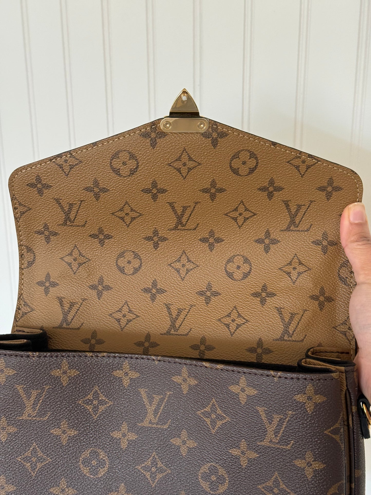 Louis Vuitton Pochette Metis Mono Reverse