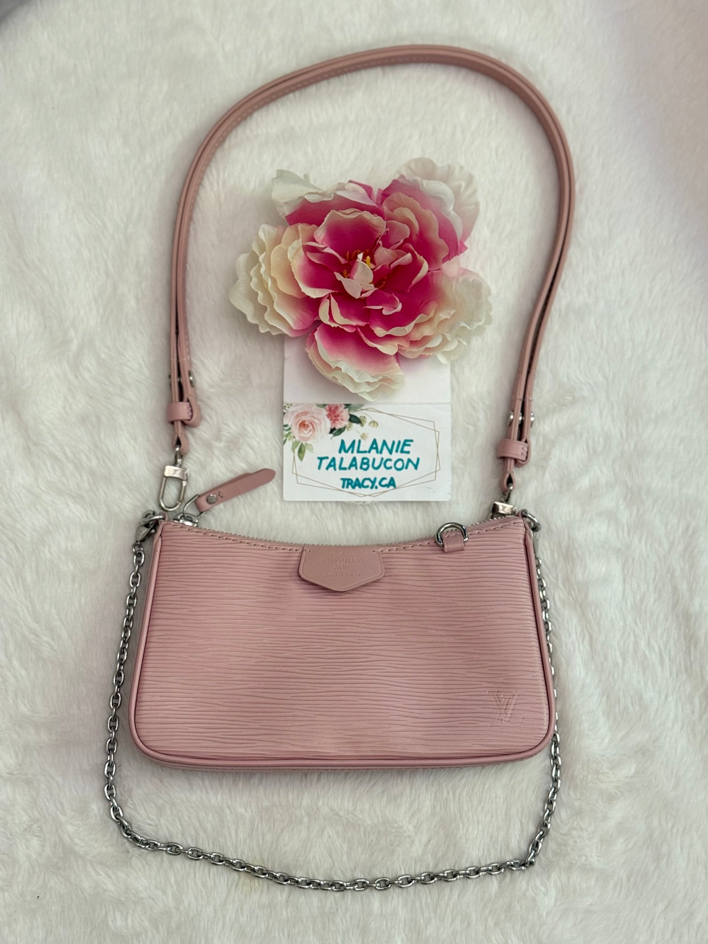 Louis Vuitton Easy Pouch on Strap Epi Rose Ballerine