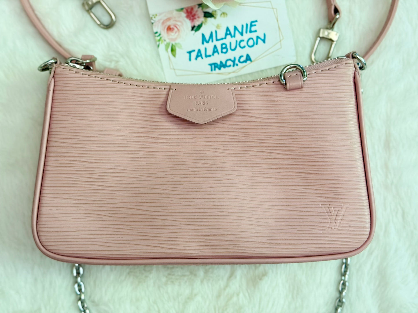 Louis Vuitton Easy Pouch on Strap Epi Rose Ballerine