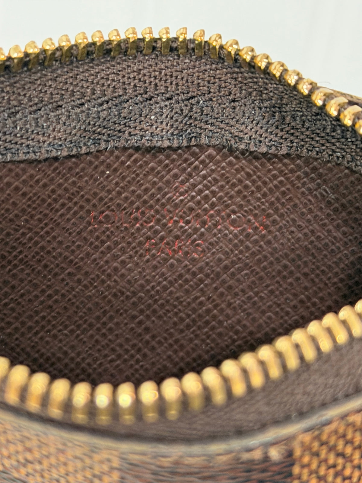Louis Vuitton Key Pouch/Cles Damier Ebene