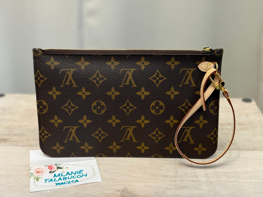 Louis Vuitton Neverfull Pouch Mono Beige
