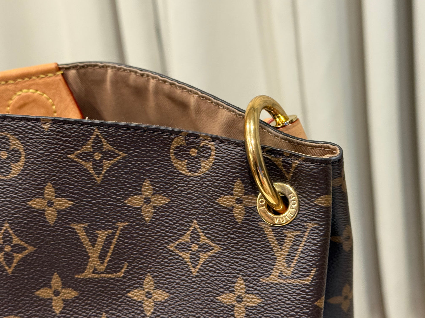 Louis Vuitton Graceful PM Mono Beige