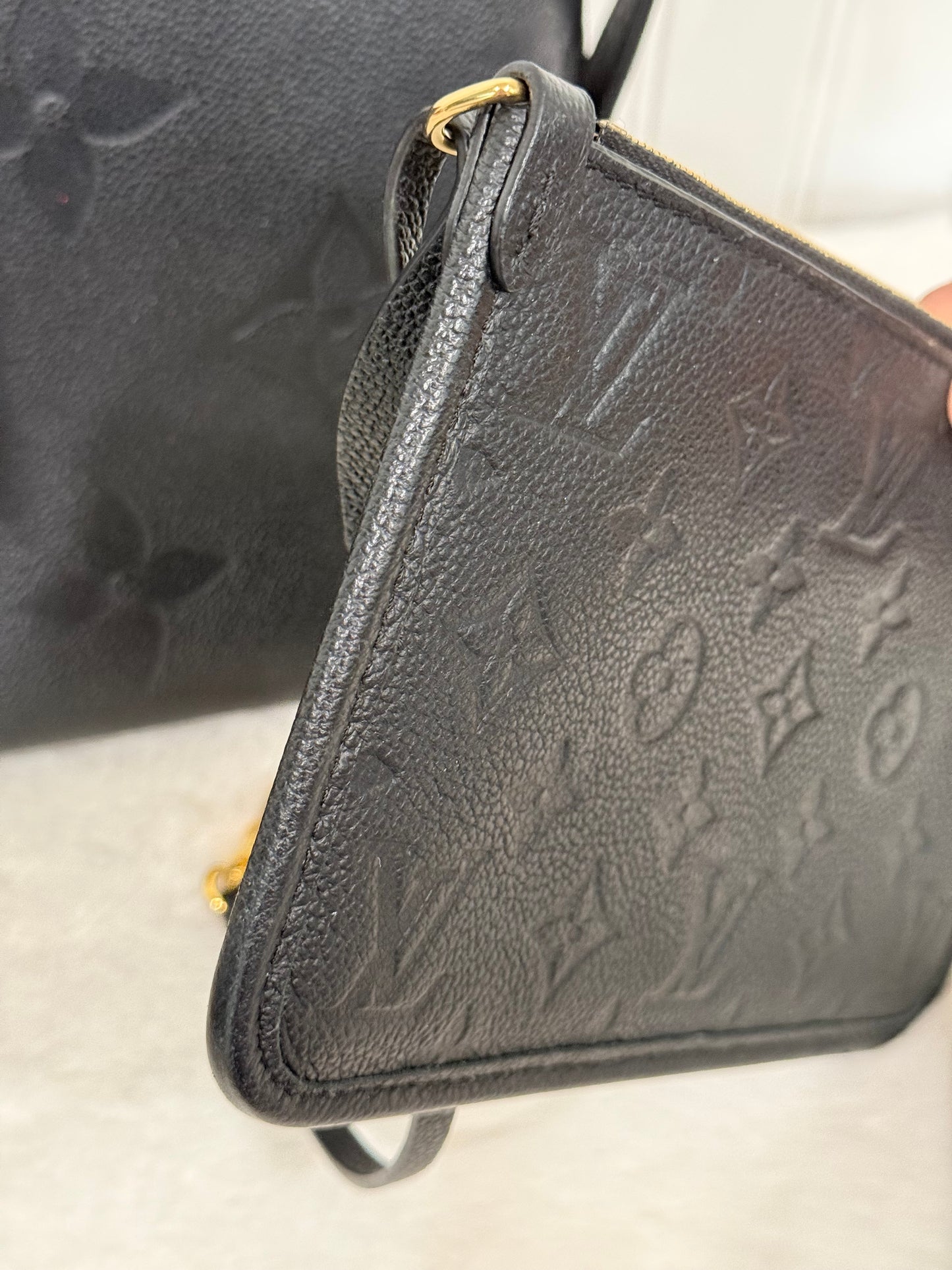 Louis Vuitton Carryall PM Giant Mono Empreinte Black/Noir