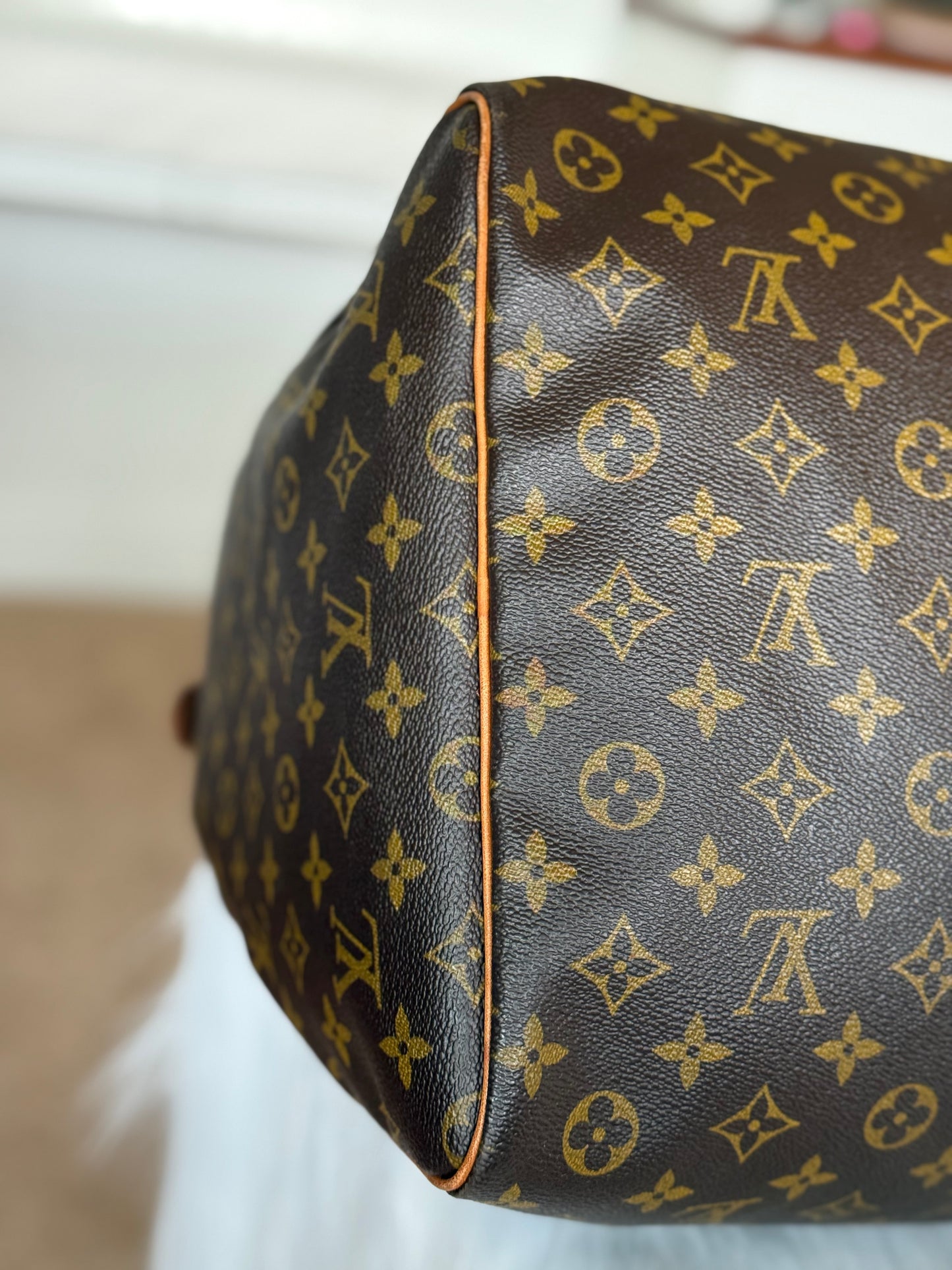 Louis Vuitton Keepall 60 Mono