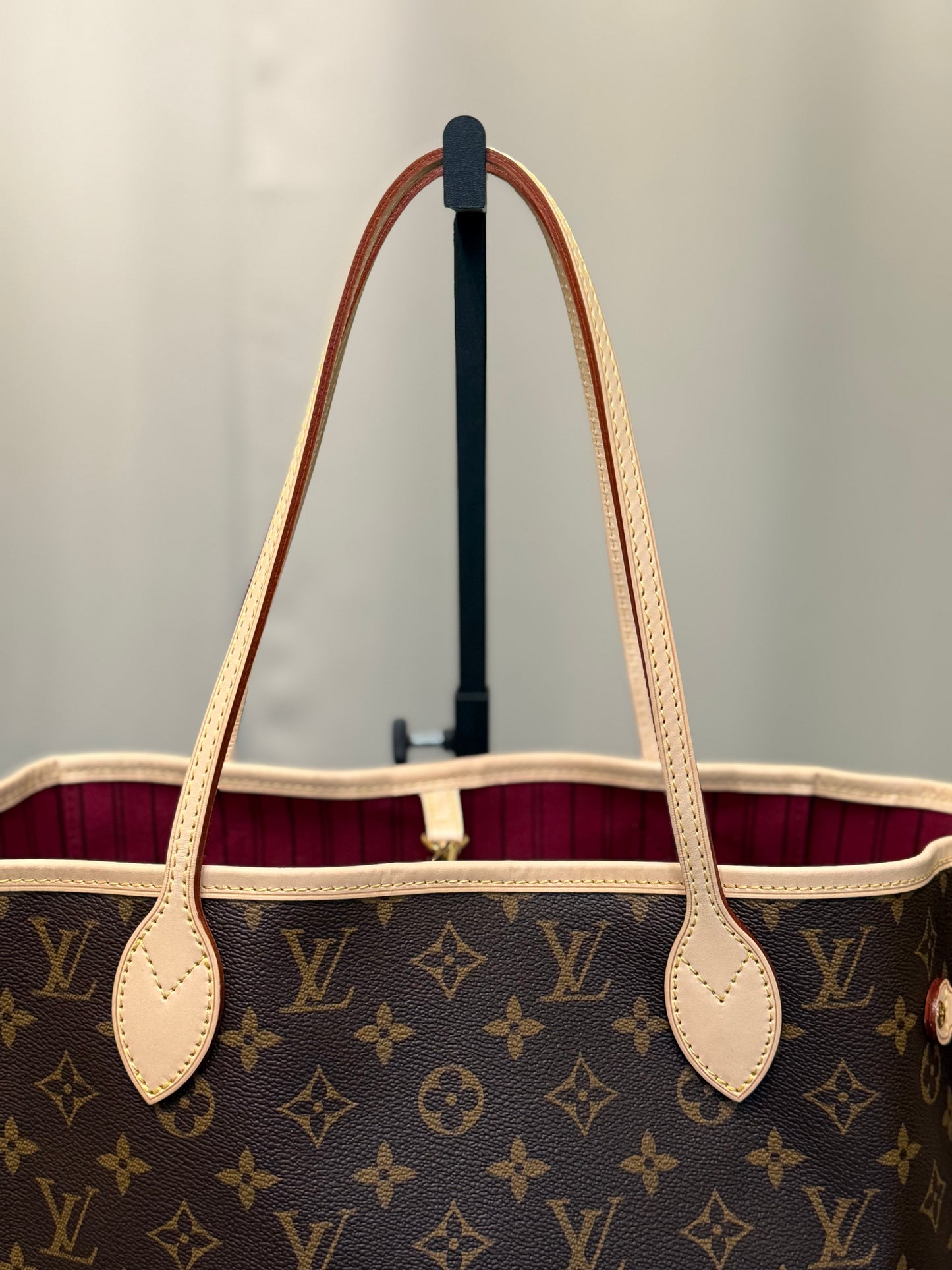 Louis Vuitton Neverfull MM Fuchsia Interior Bag only