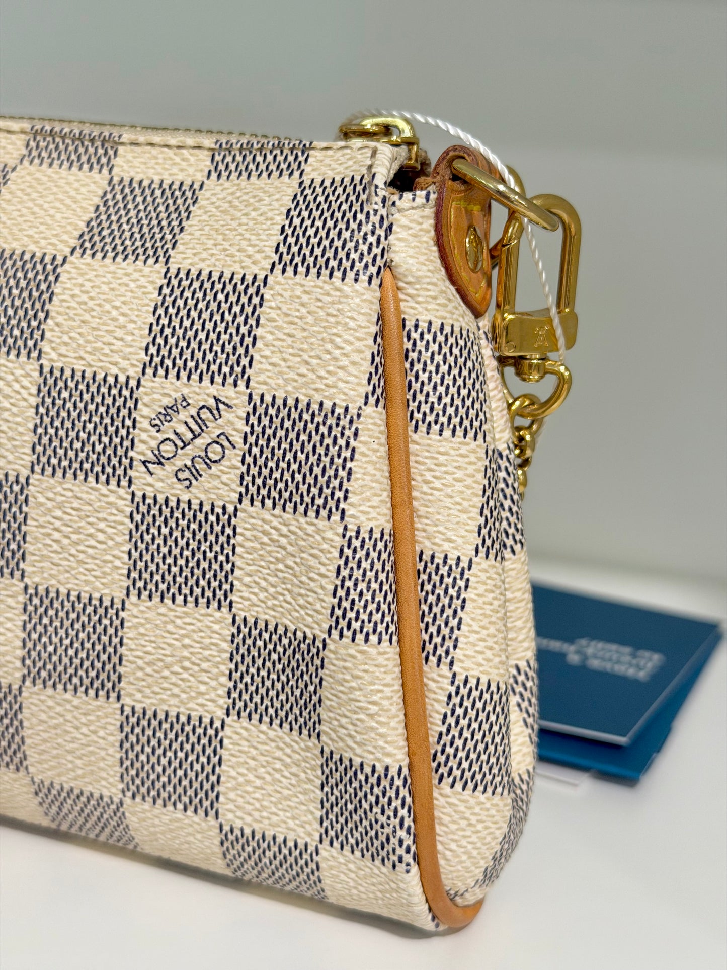 Louis Vuitton Eva Pochette Damier Azur