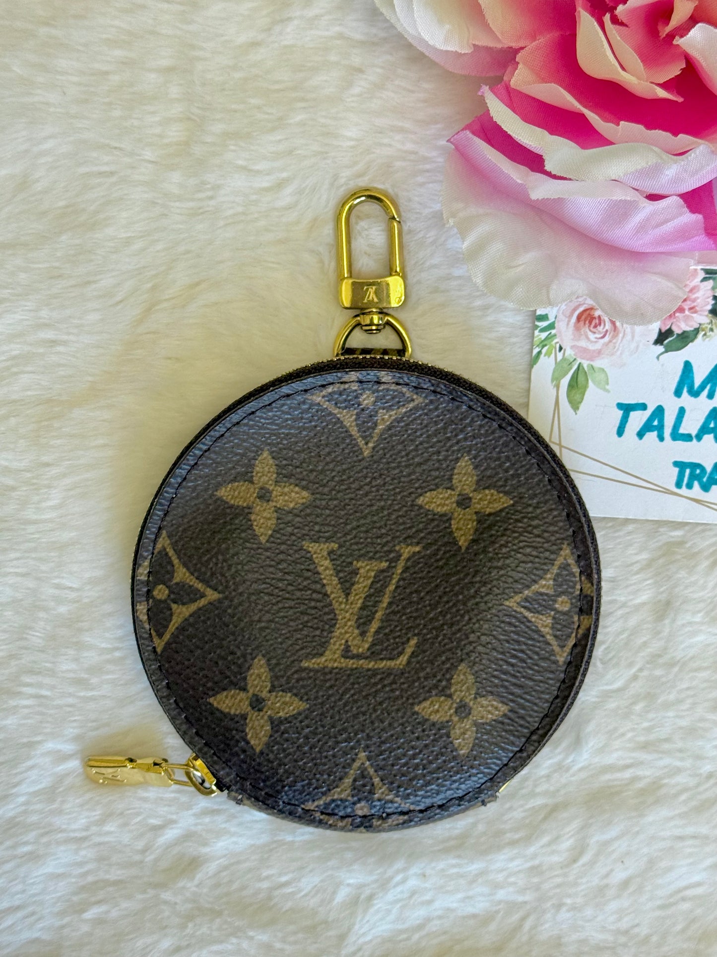 Louis Vuitton Round Coin Pouch Mono