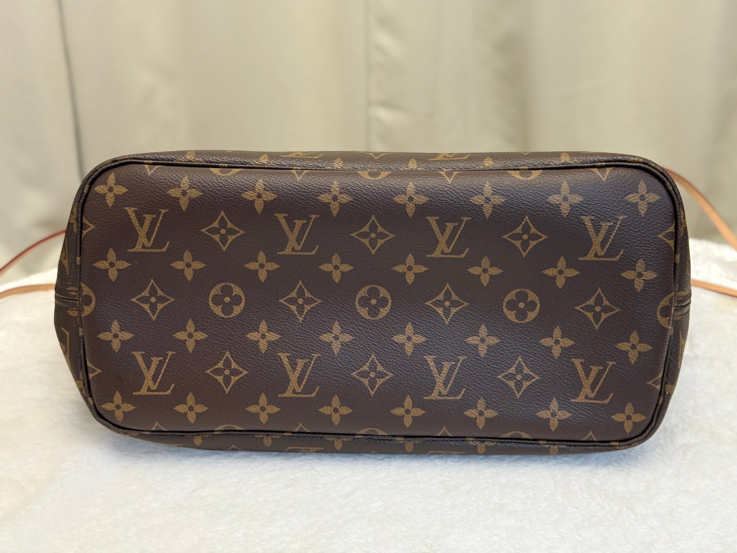 Louis Vuitton Neverfull MM Mono Cherry Bag and Pouch