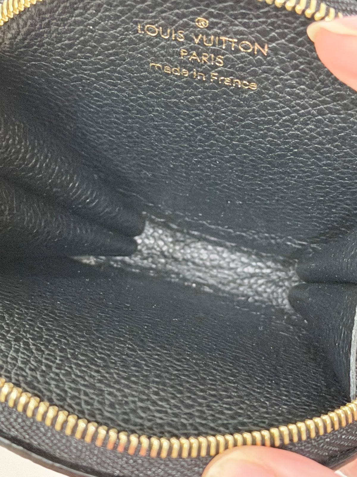 Louis Vuitton Round Coin Pouch Mono Giant Black/Creme