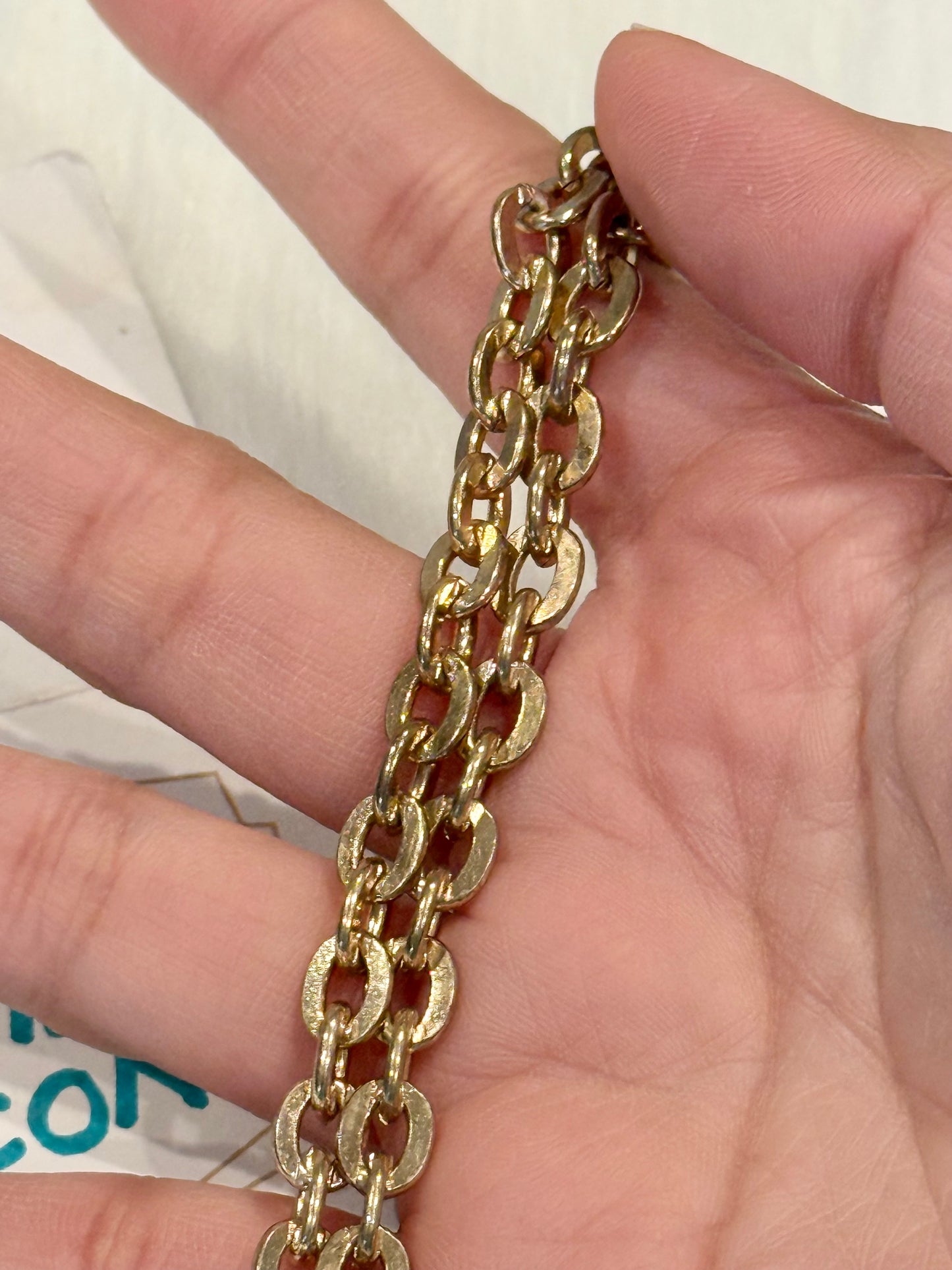Louis Vuitton Chain Strap Non-clasp