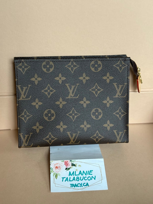 BRAND NEW Louis Vuitton Toiletry 19 Mono with Red Interior