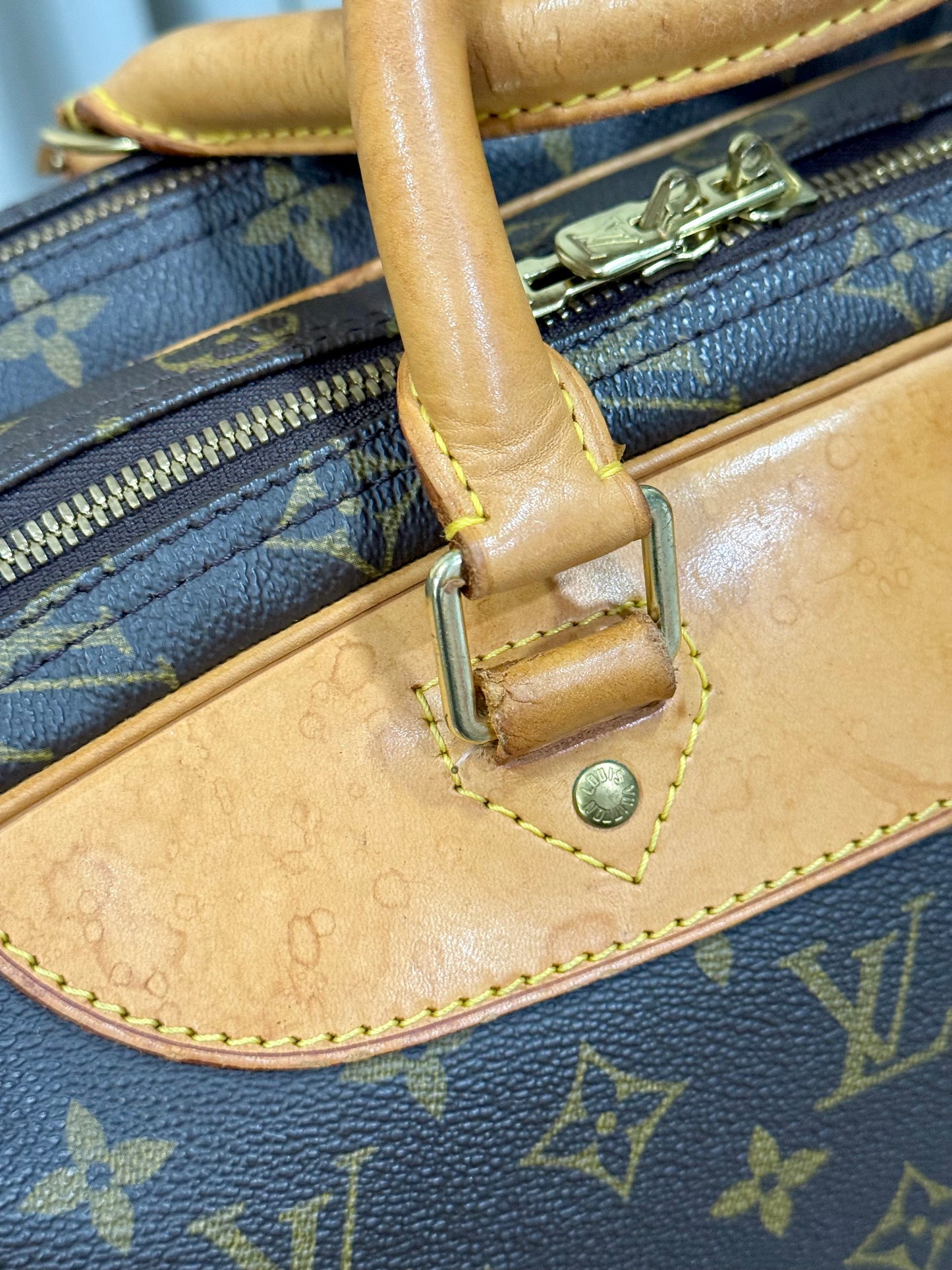 Louis Vuitton Alize 24 Mono soft Suitcase