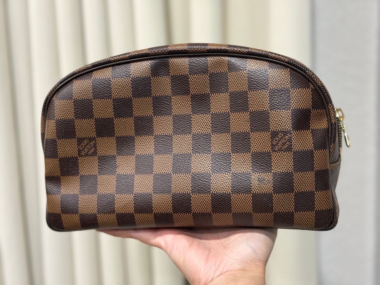 Louis Vuitton Trousse Toiletry 25 Damier Ebene