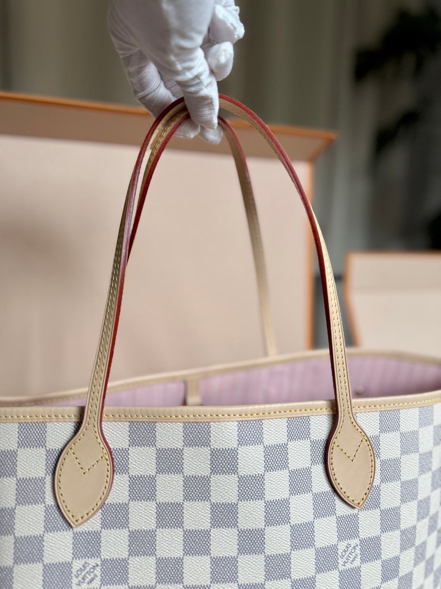 BRAND NEW Louis Vuitton Neverfull GM in Damier Azur with Rose Ballerine Interior