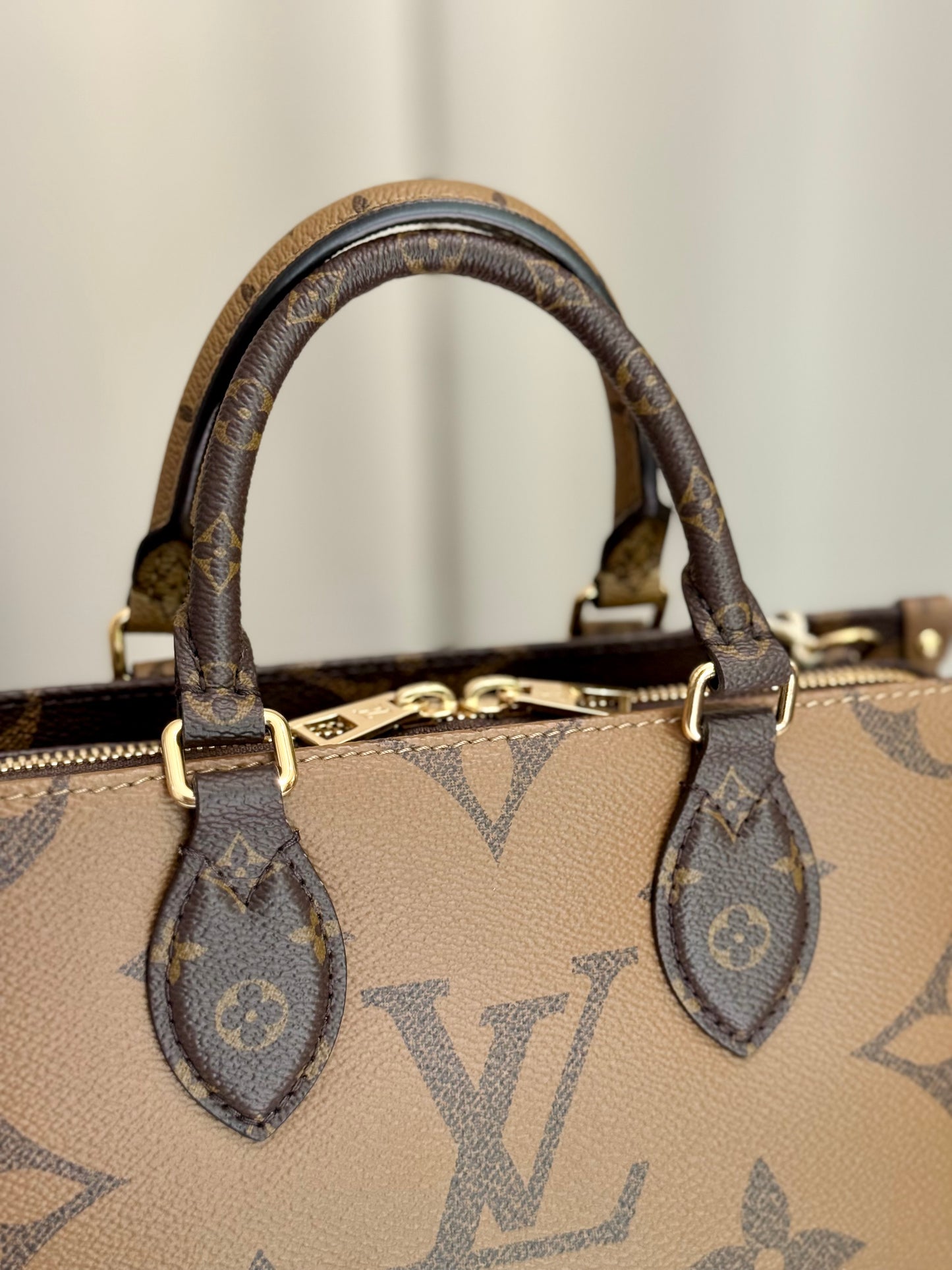 Louis Vuitton Onthego East West in Reverse Mono